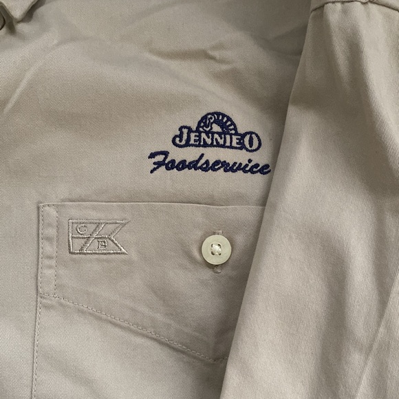 Cutter & Buck button down - Picture 2 of 3